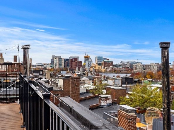 39 Revere St 6, Boston MA 02114