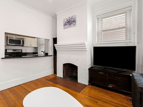 39 Revere St 6, Boston MA 02114