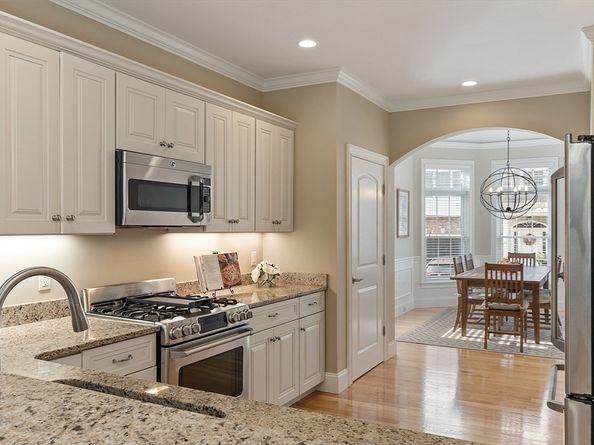 527 Salem St 42, Lynnfield MA 01940