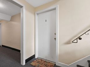 81 Nicholas Rd B, Framingham MA 01701