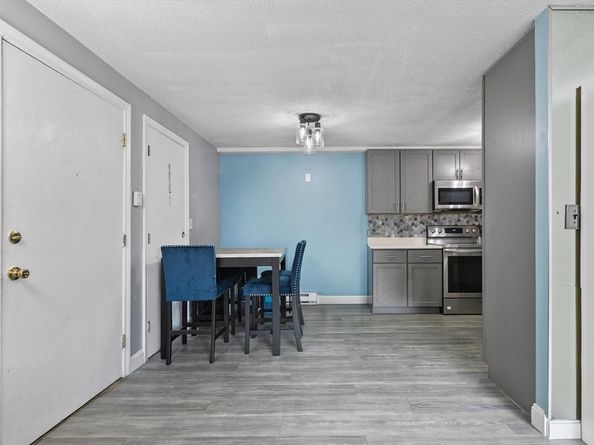 81 Nicholas Rd B, Framingham MA 01701