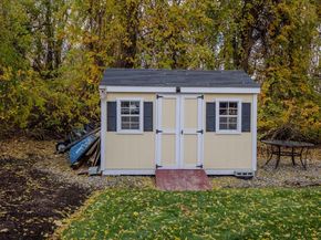 51 Lancaster Rd, Dedham MA 02026