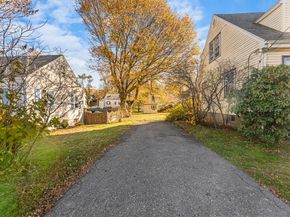 46 Sutton, Peabody MA 01960