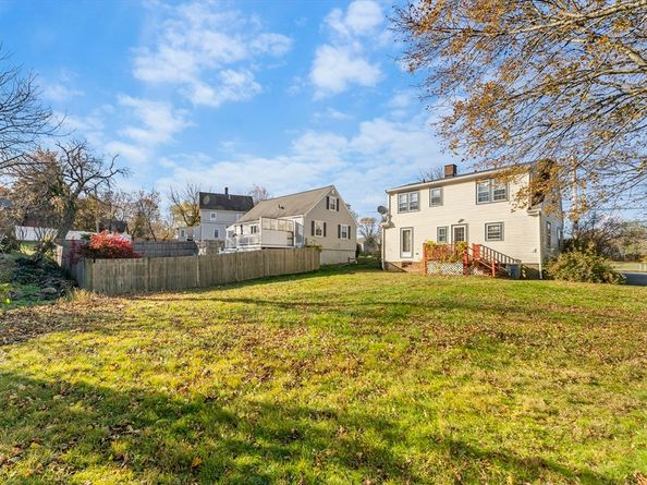 46 Sutton, Peabody MA 01960