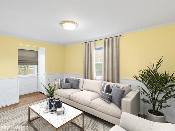 73 Sassamon Ave, Milton MA 02186