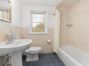 73 Sassamon Ave, Milton MA 02186