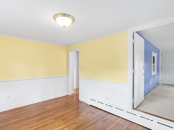 73 Sassamon Ave, Milton MA 02186