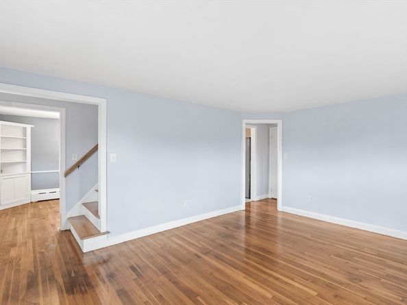 73 Sassamon Ave, Milton MA 02186