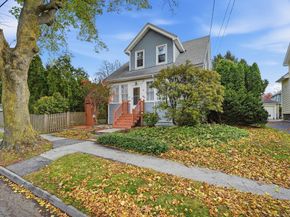 134 Whitmarsh Ave, Worcester MA 01606