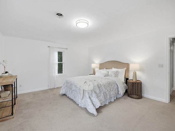 134 Whitmarsh Ave, Worcester MA 01606