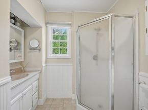 134 Whitmarsh Ave, Worcester MA 01606