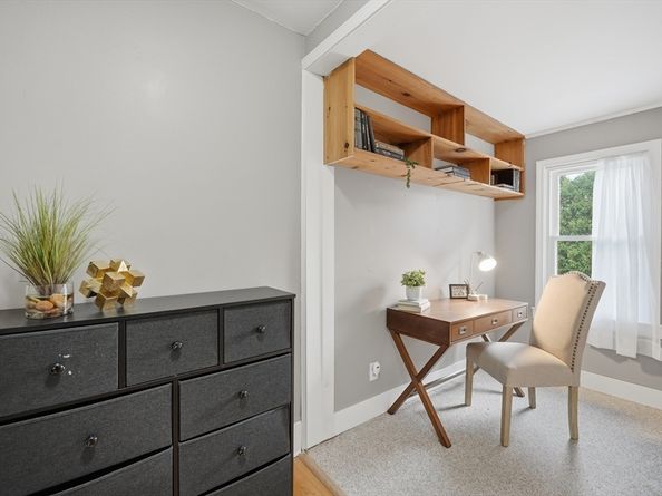 134 Whitmarsh Ave, Worcester MA 01606