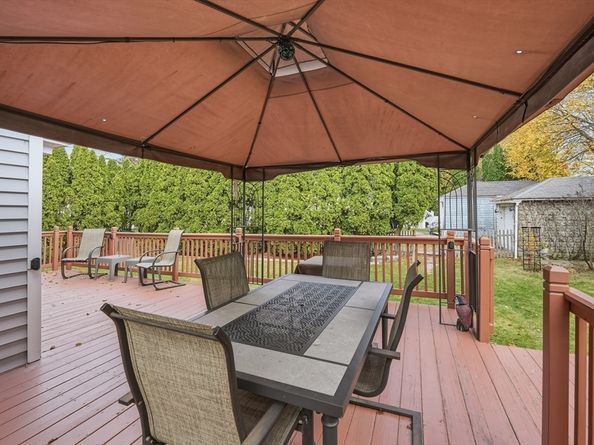 134 Whitmarsh Ave, Worcester MA 01606