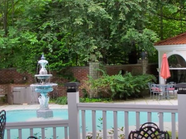 87 East Holland Road, Brimfield MA 01566