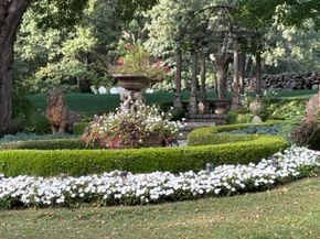 87 East Holland Road, Brimfield MA 01566