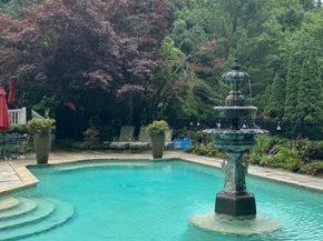 87 East Holland Road, Brimfield MA 01566