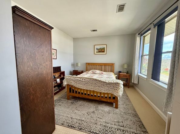 2 Harvest Dr 301, North Andover MA 01845