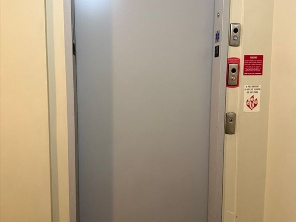 2 Harvest Dr 301, North Andover MA 01845