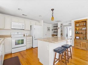 2 Clinton Ter, Kingston MA 02364