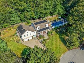 2 Clinton Ter, Kingston MA 02364