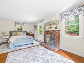 2 Clinton Ter, Kingston MA 02364