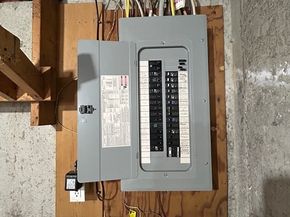 4 Oriole Way, Plymouth MA 02360