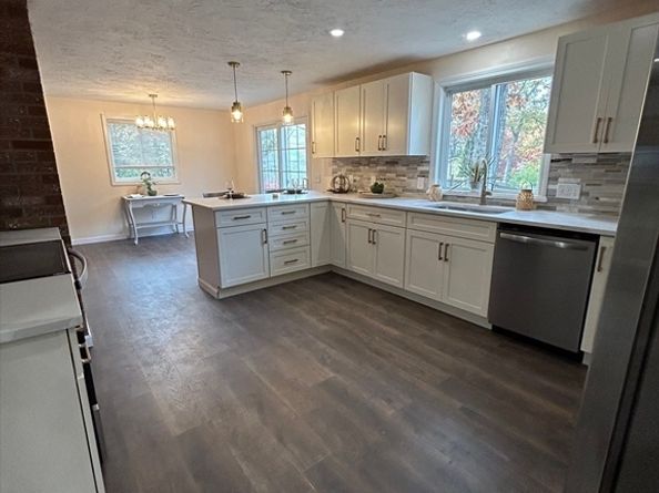 4 Oriole Way, Plymouth MA 02360