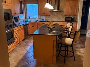 133 Pine Ridge Rd, Reading MA 01867