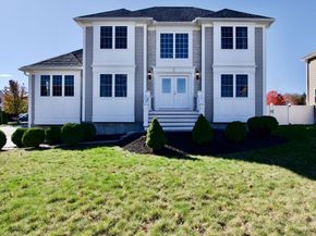 2 Keeneland Cir, Leominster MA 01453