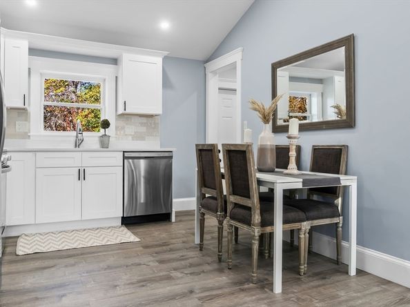 106 Hull St, Beverly MA 01915