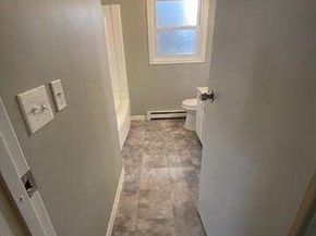 270 Sunderland Rd 37, Worcester MA 01604