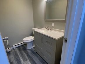 270 Sunderland Rd 37, Worcester MA 01604