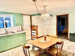 9 Green Hill Ave, Worcester MA 01605