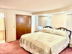 9 Green Hill Ave, Worcester MA 01605