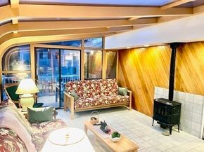 9 Green Hill Ave, Worcester MA 01605