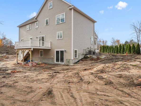 20 Sophie Ruth Way, Tewksbury MA 01876