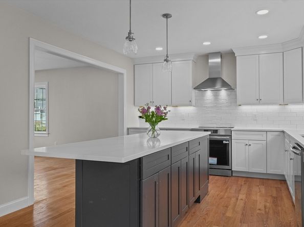 20 Sophie Ruth Way, Tewksbury MA 01876