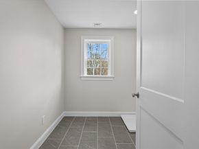 20 Sophie Ruth Way, Tewksbury MA 01876