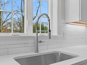 20 Sophie Ruth Way, Tewksbury MA 01876