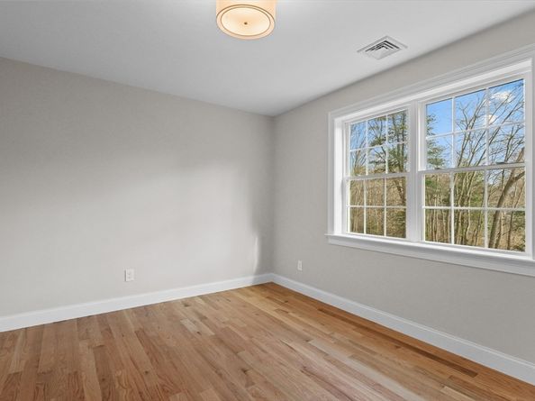 20 Sophie Ruth Way, Tewksbury MA 01876