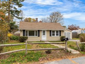 18 Colby St, Rockland MA 02370