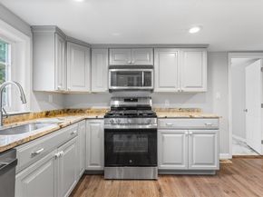 18 Colby St, Rockland MA 02370