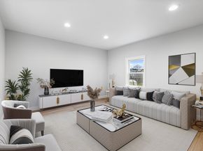 18 Colby St, Rockland MA 02370