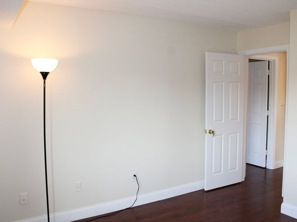 159 Main 41C, Stoneham MA 02180