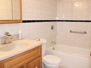 159 Main 41C, Stoneham MA 02180