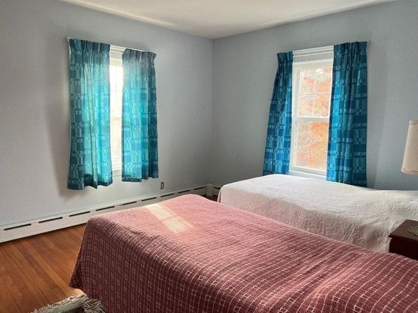 11 Earle St, Quincy MA 02170