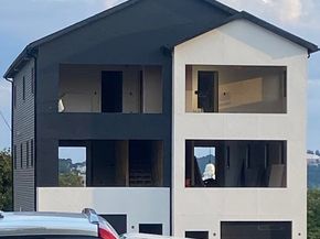 47 Laurel St 47, Worcester MA 01605