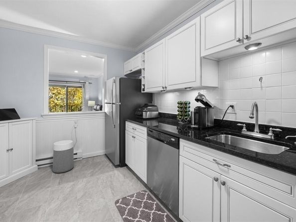 22 Branchfield St D4, Boston MA 02124