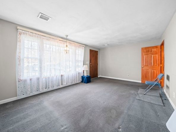 36 Dix Rd, Brockton MA 02302