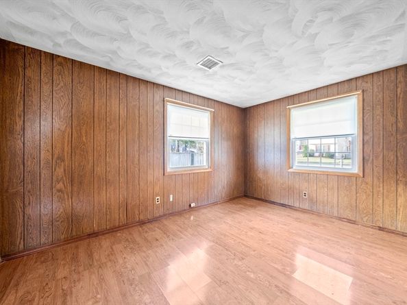 36 Dix Rd, Brockton MA 02302